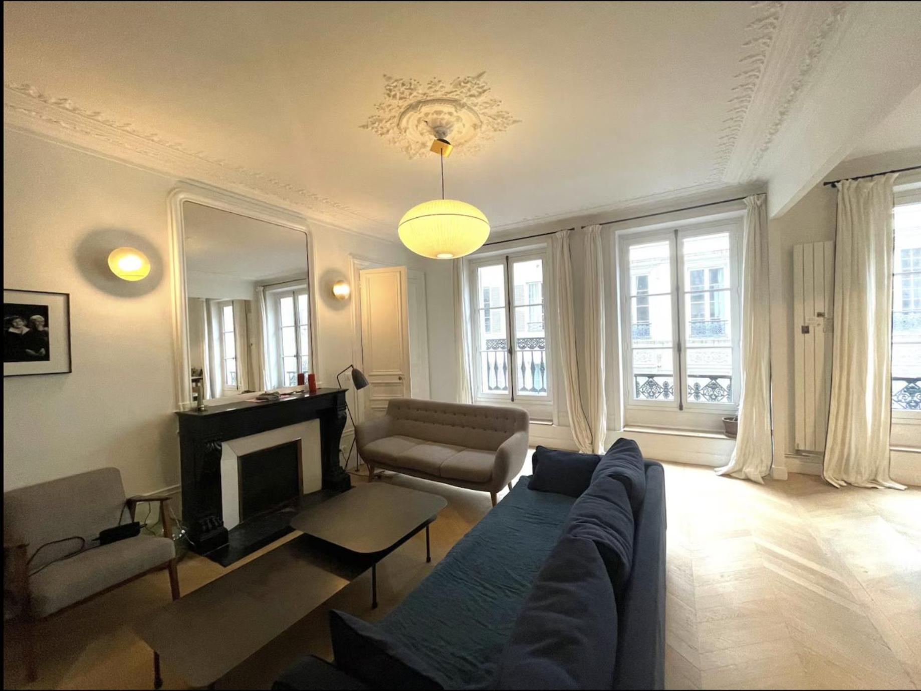 Appartement 3 Bedrooms In Montmartre